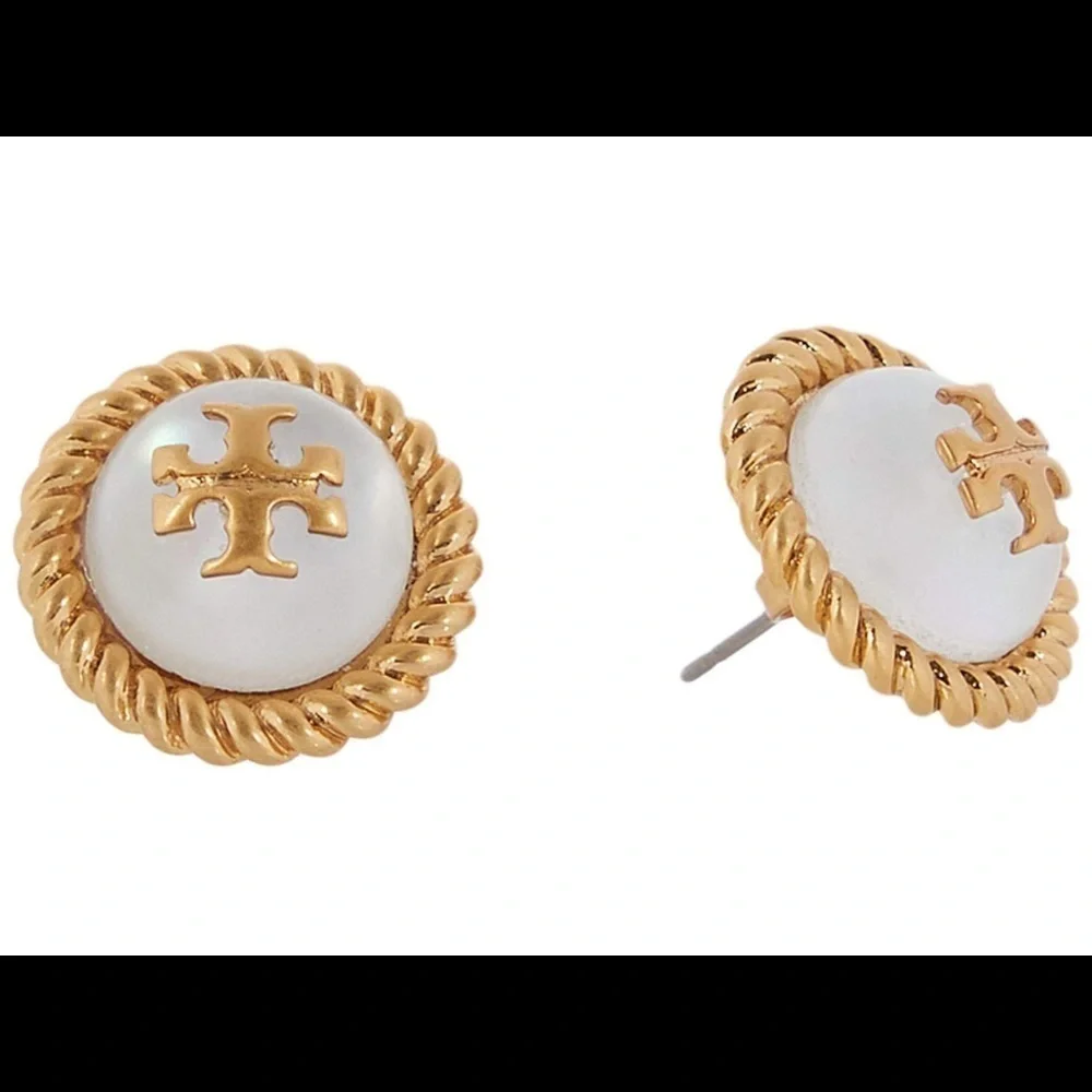 🔥🔥Tory Burch Authentic Earrings At Awesome Prices To Buy Now & Save